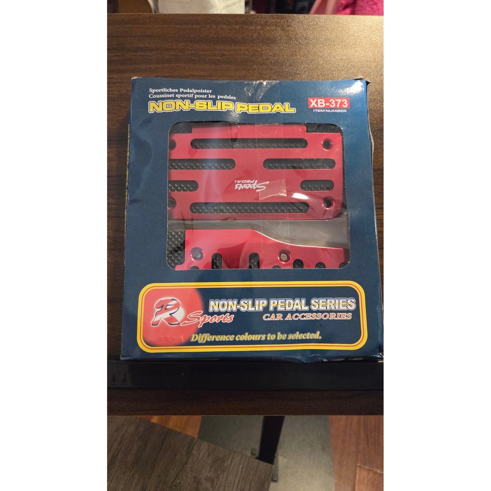 R Sports Red Non-Slip Car Pedal Covers Set XB-373 Universal Fit Racing Style